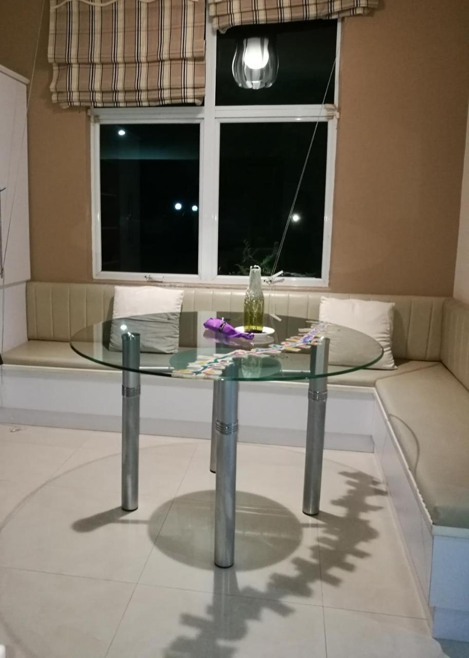 Guesthouse Dragon Place تايبينغ المظهر الخارجي الصورة